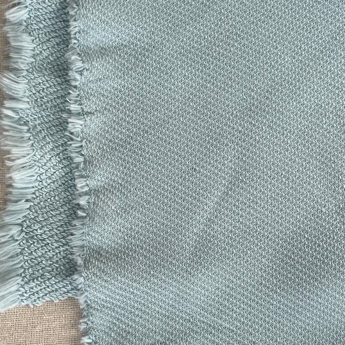Strickstoff „Structure“ hellblau