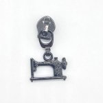 Zipper #5 "Nähmaschine" schwarz